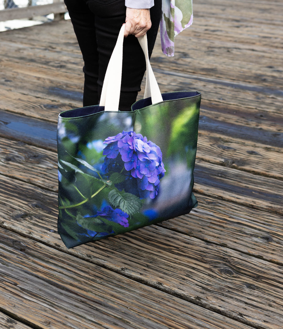 Summer Nights Hydrangea Market Tote.